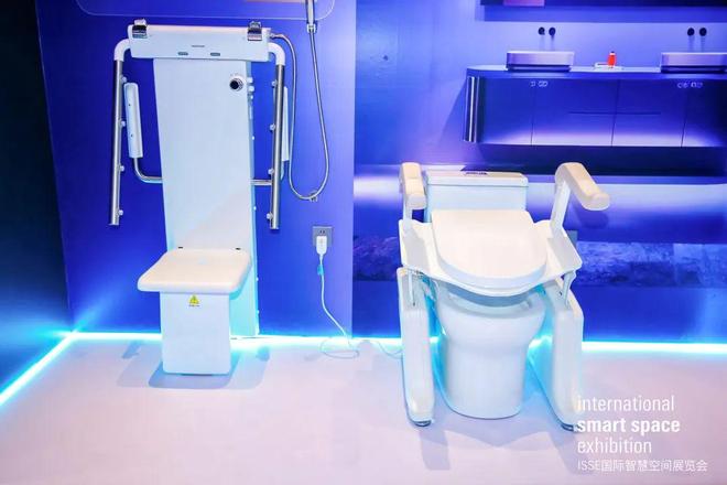 ：局改、适老化与商业空间的三条新赛道PG电子游戏麻将胡了鸿雁的数贸会答卷(图4)